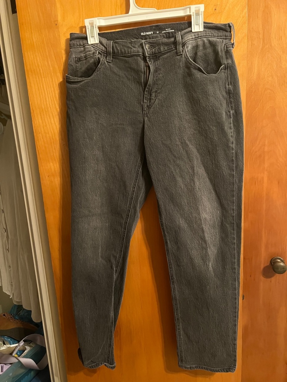 Old Navy Charcoal Wow Boyfriend Jeans